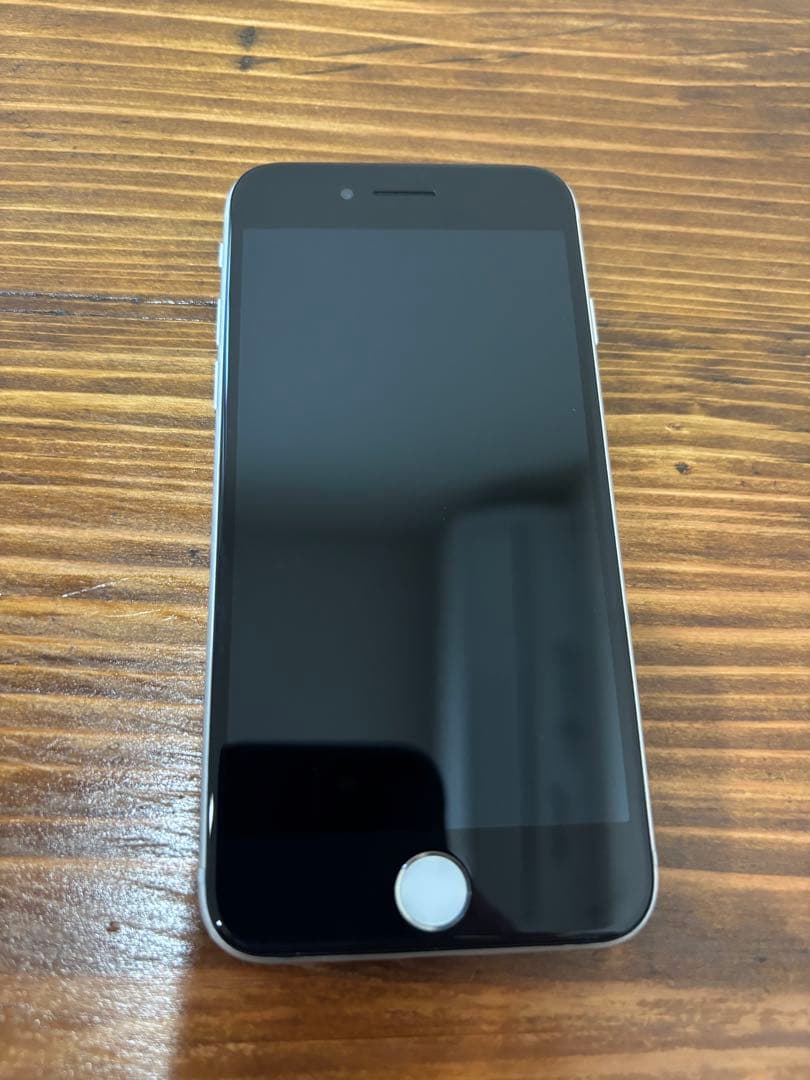 Apple iPhone 8 256GB Ankerライトニングケーブルセット