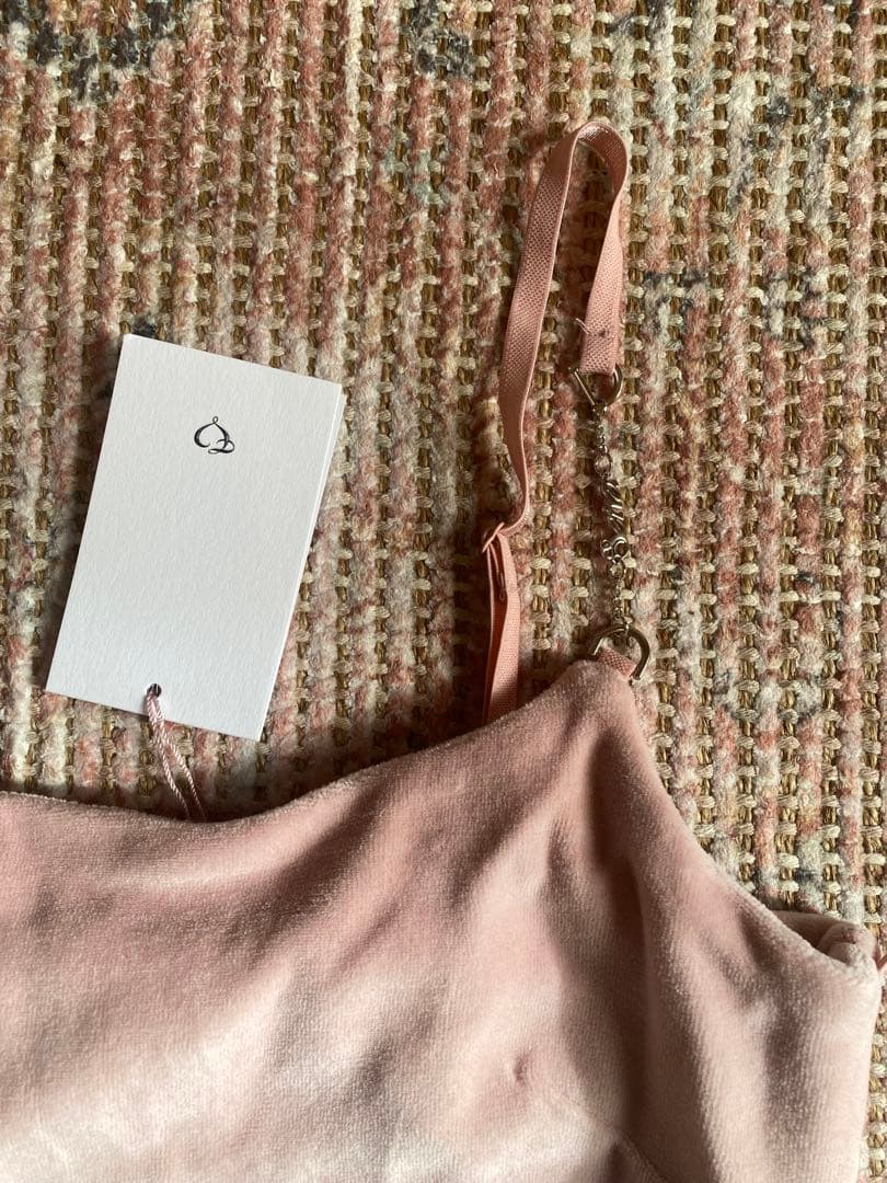 新品タグ付♡ theVirgins×Seira logo chain dress