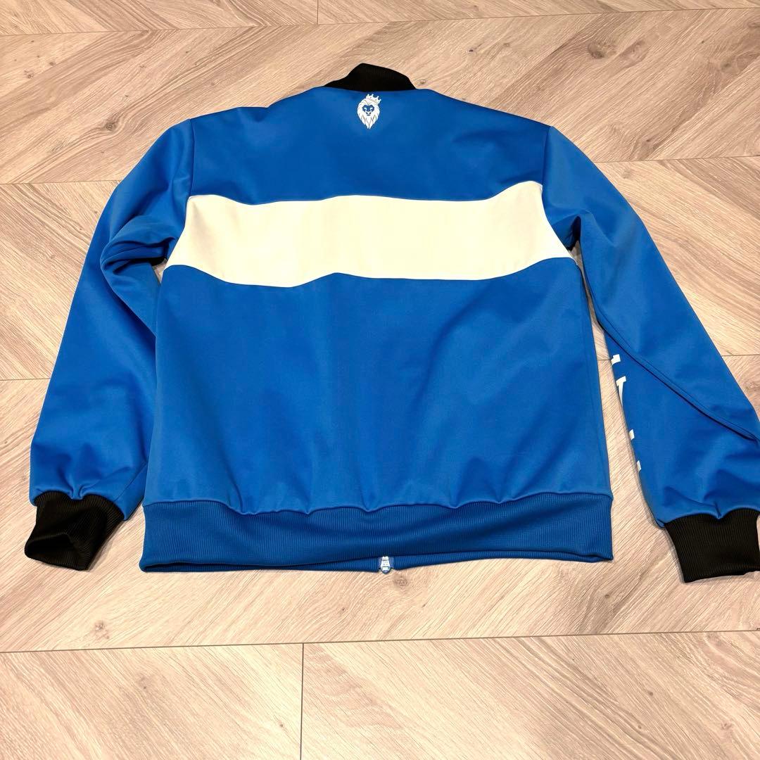 【美品】V12 冬用アウター Mサイズ ゴルフウェア