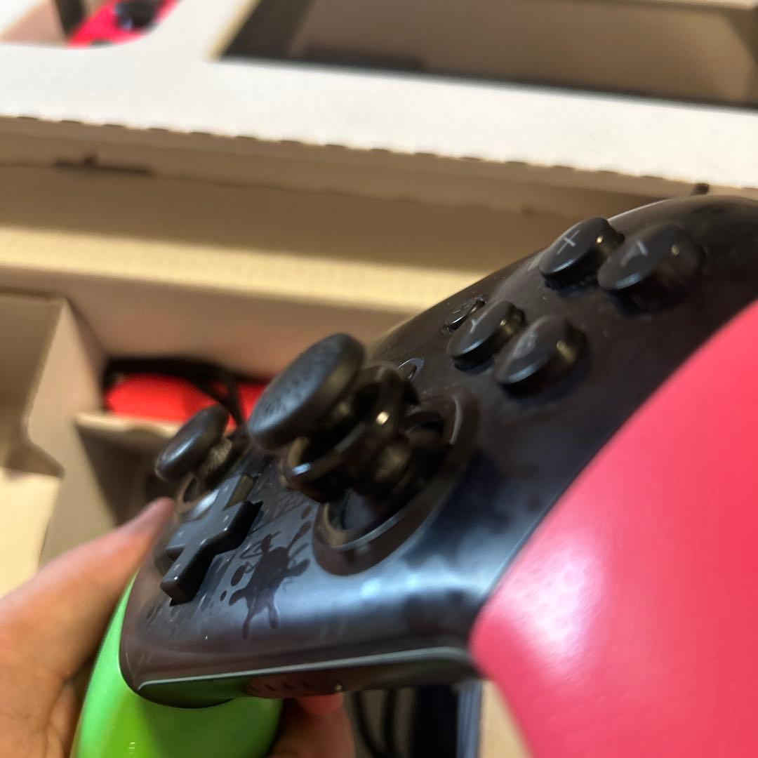 Nintendo Switch スプラトゥーンコラボ プロコン付き