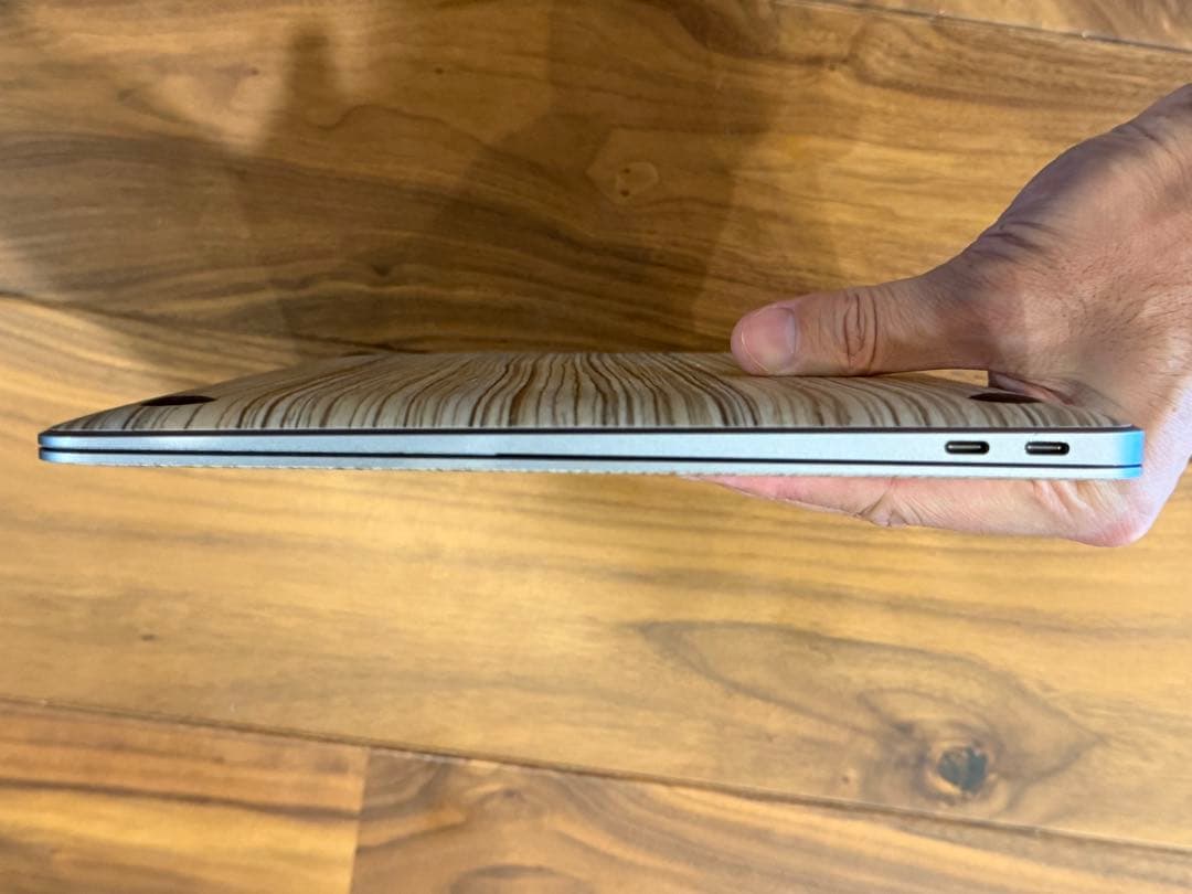 MacBook本体 MacBook Air 2020 13inch 8GB 256GB