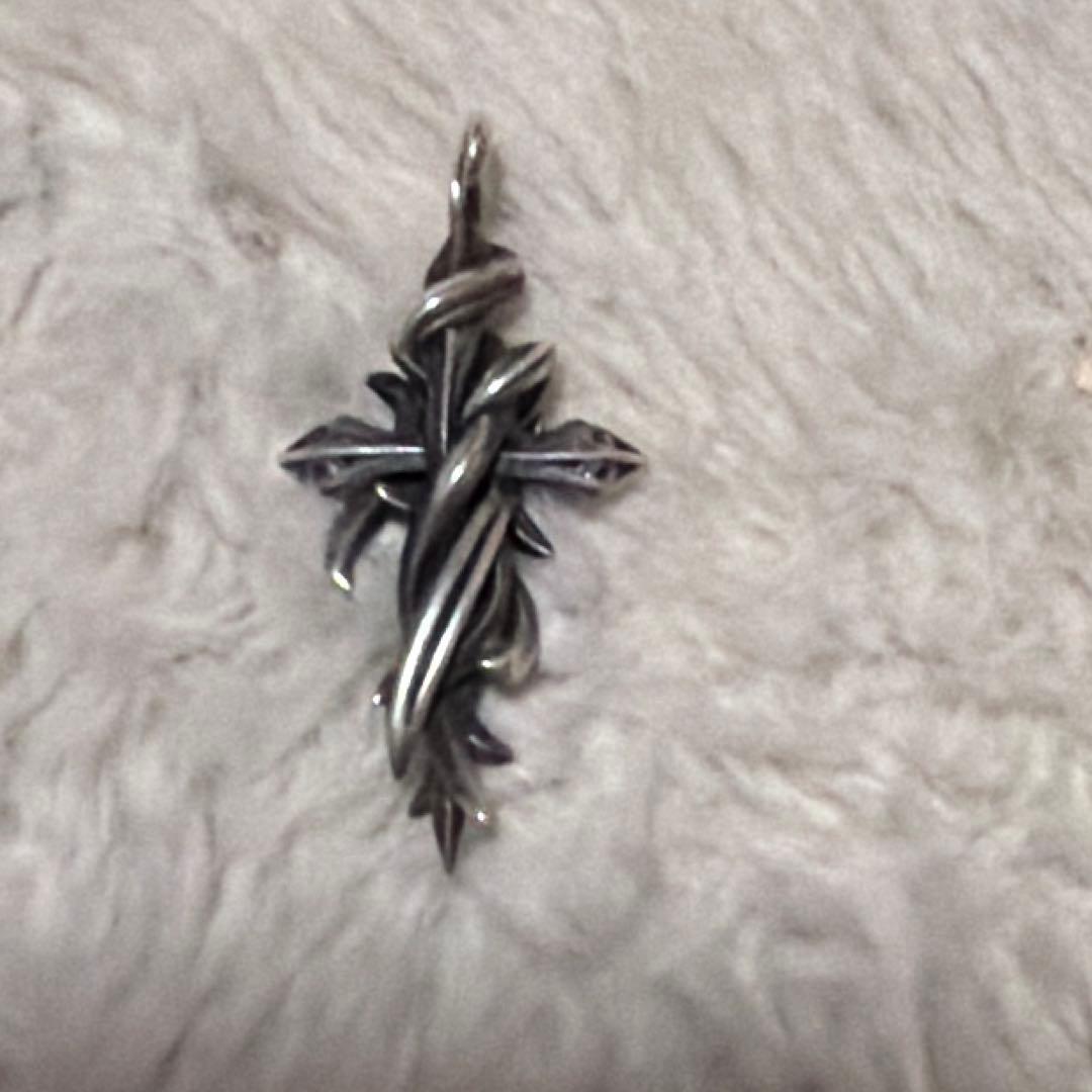 エムズコレクション] シルバー ネックレス テンタクルス 十字架 トップのみ