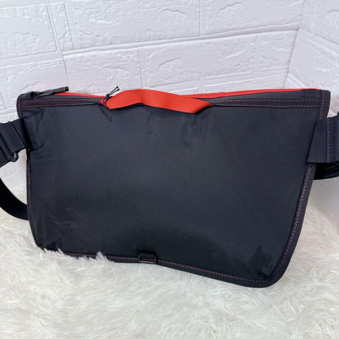 【新品未使用品】タグ付き ティンバック2 カタパルトスリングバッグ サイズ M