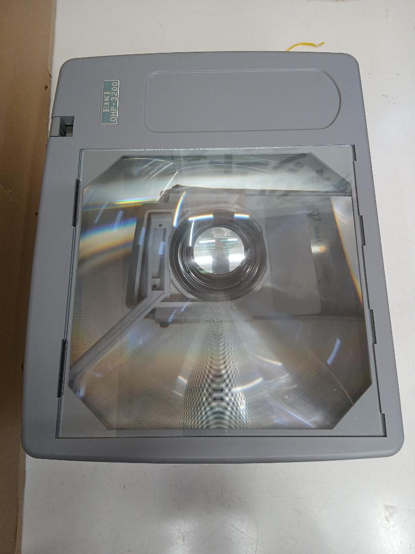 オーバーヘッドプロジェクター