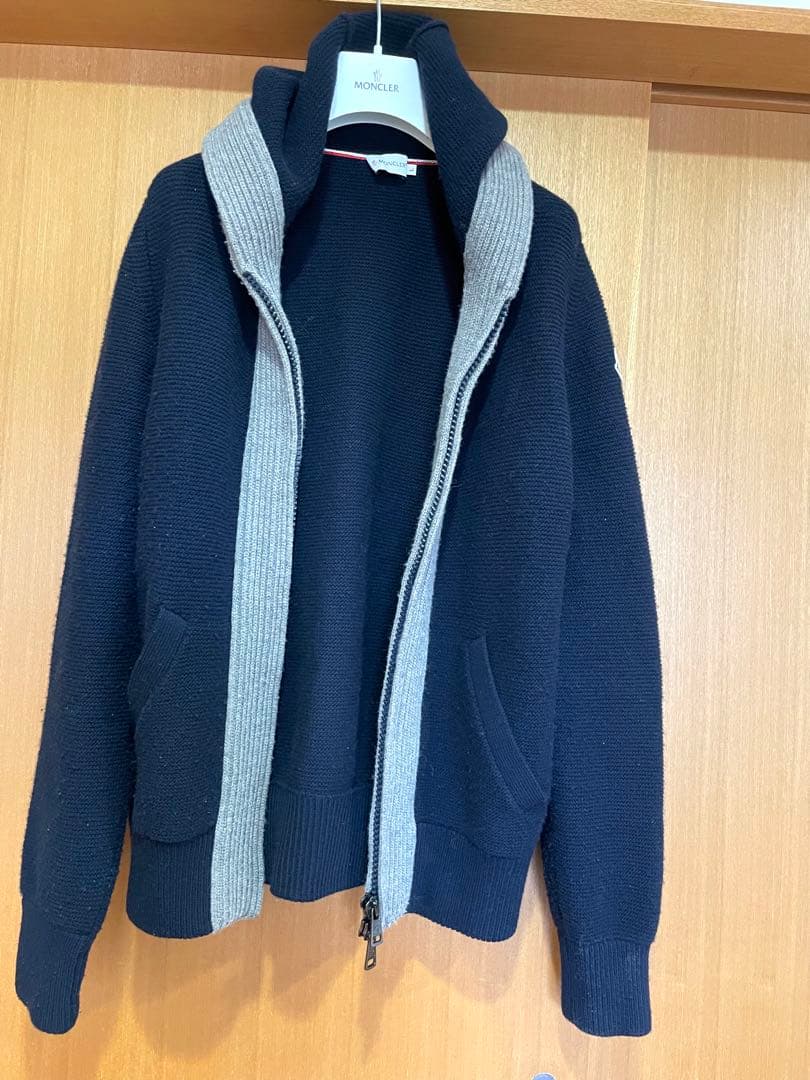 ★杏奈です★MONCLER★パーカージャケット★ウール100%★Lサイズ