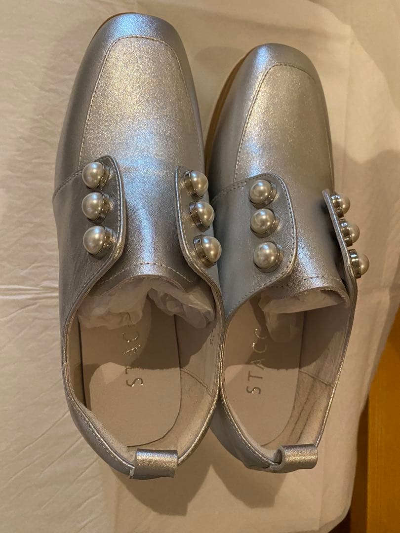 ⭐︎tsukasa⭐︎スタッカート　靴　シルバー　新品不使用