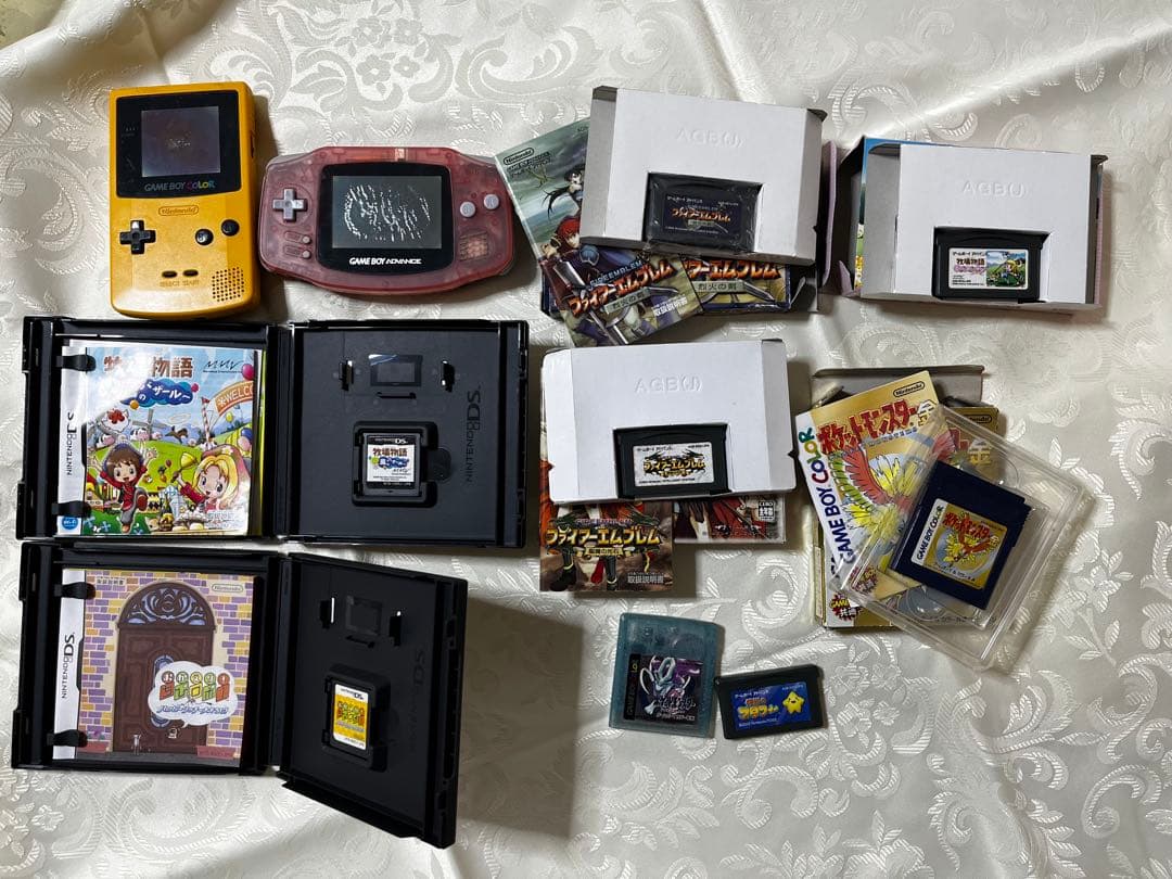 ミニオン トートバッグ kewpie、ゲームカセット