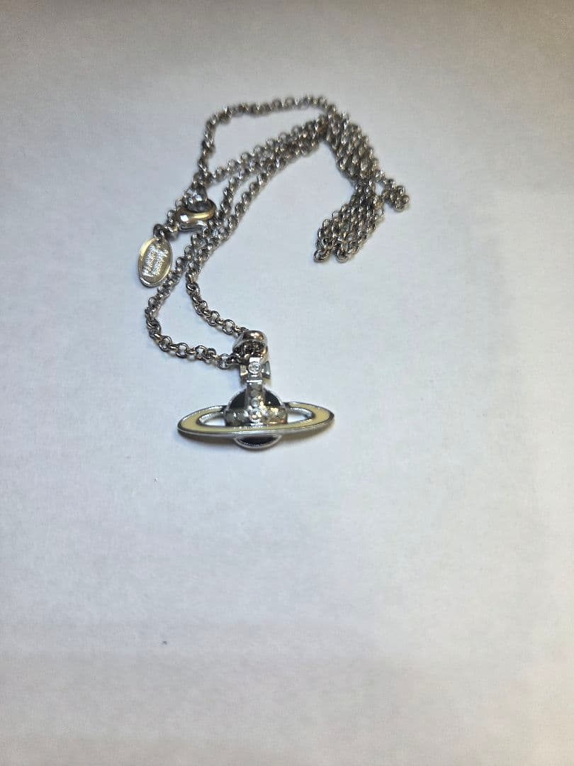 ヴィヴィアン　ネックレス