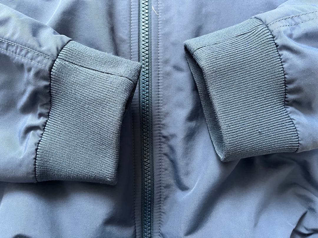 patagonia ネイビー ナイロンジャケット