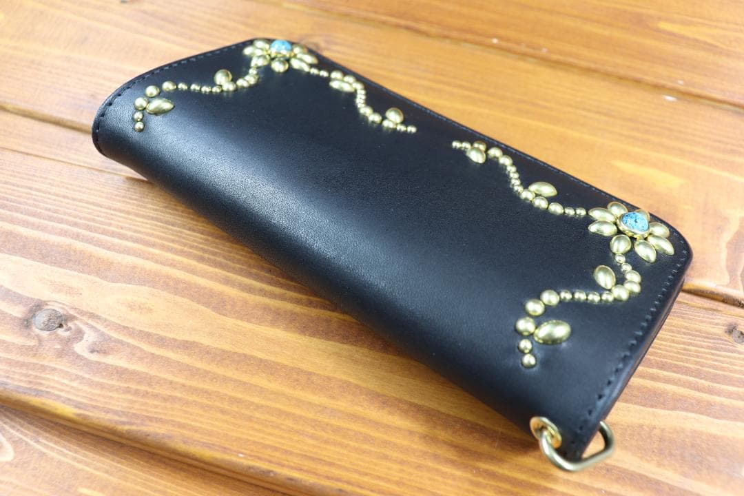 【即納商品】フラワー　スタッズロングウォレット