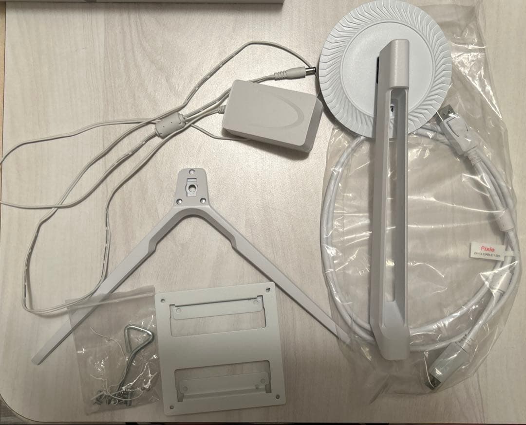 Pixio PX248 Wave ゲーミングモニター 23.8型 ホワイト