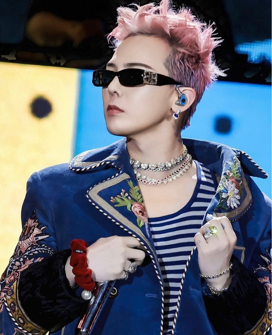 G-DRAGON着用 MIU MIU ミュウミュウ シュシュ 正規品