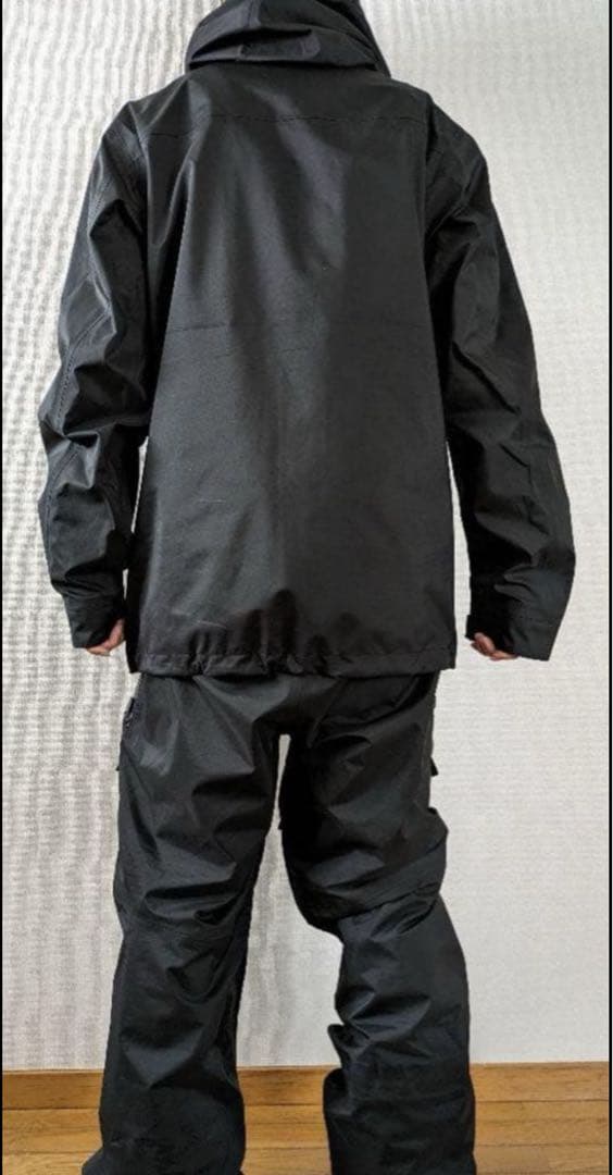 【早い者勝ち】knowy 上下セット Mサイズ