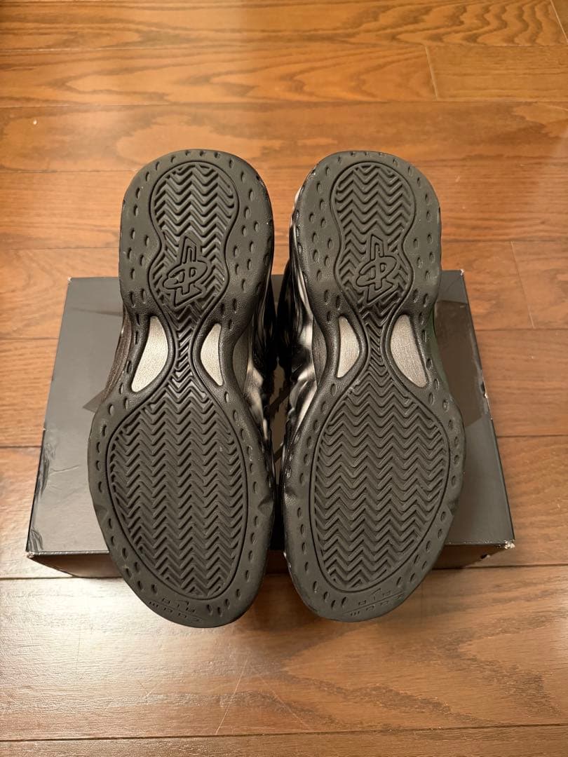 靴 Comme des Garcons Nike Air Foam Posite