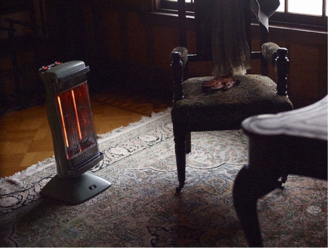 アラジン CAH-2G10F(G) 遠⾚グラファイトヒーター新品 外箱あり