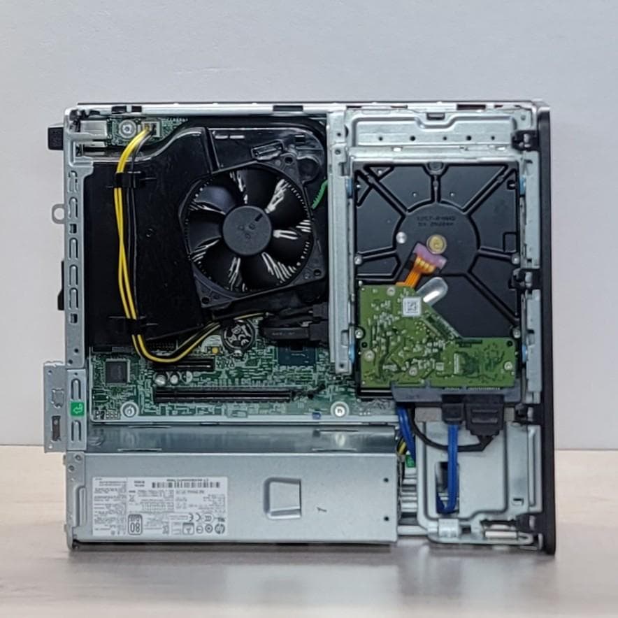 Core i7 9700／WiFi5／16GB／SSD256GB／HDD2TB