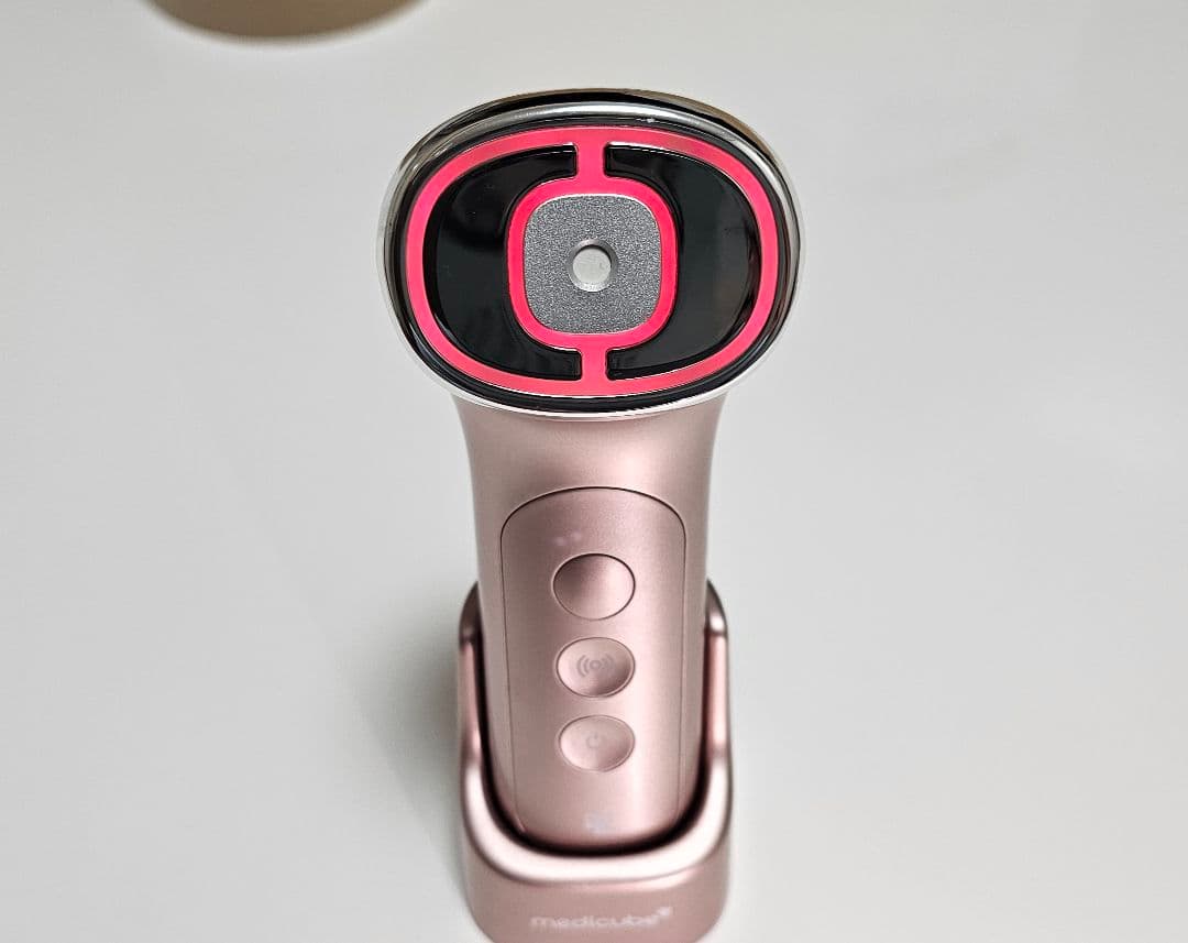 【完売品】MEDICUBE AGE-R Primrose 3点セット 美顔器