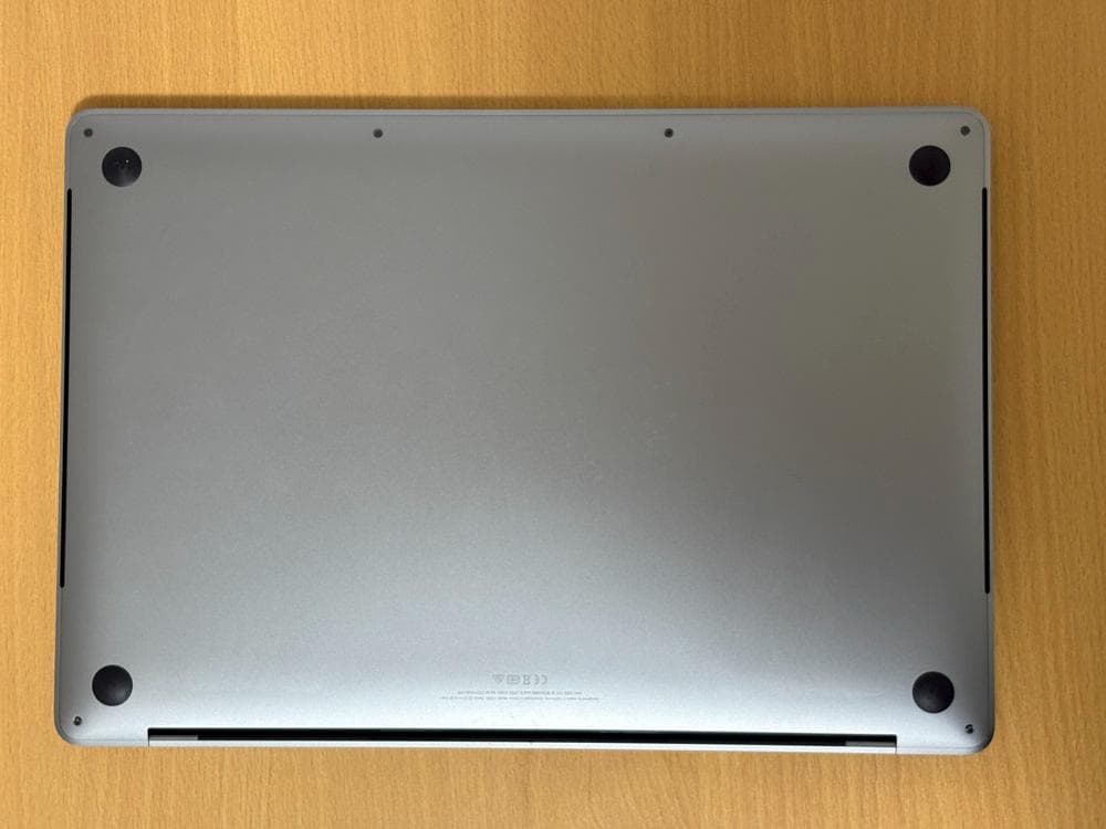 MacBook Pro15㌅ 2019 i9 32GB 1TB充放電113回美品