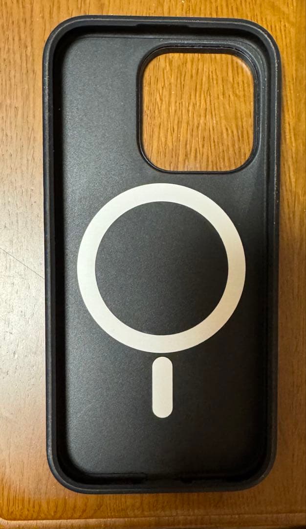 CASETIFY ザクIIデザイン iPhone15proケース とストラップ