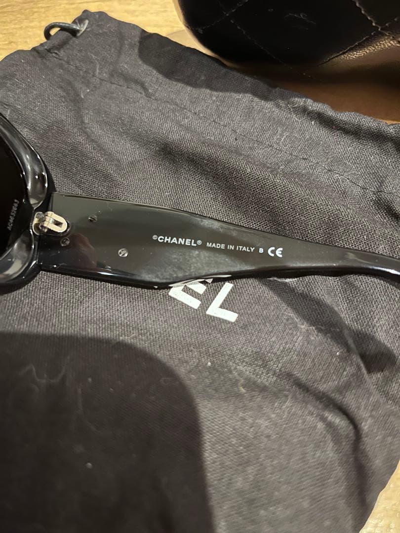 CHANEL カメリア　サングラス