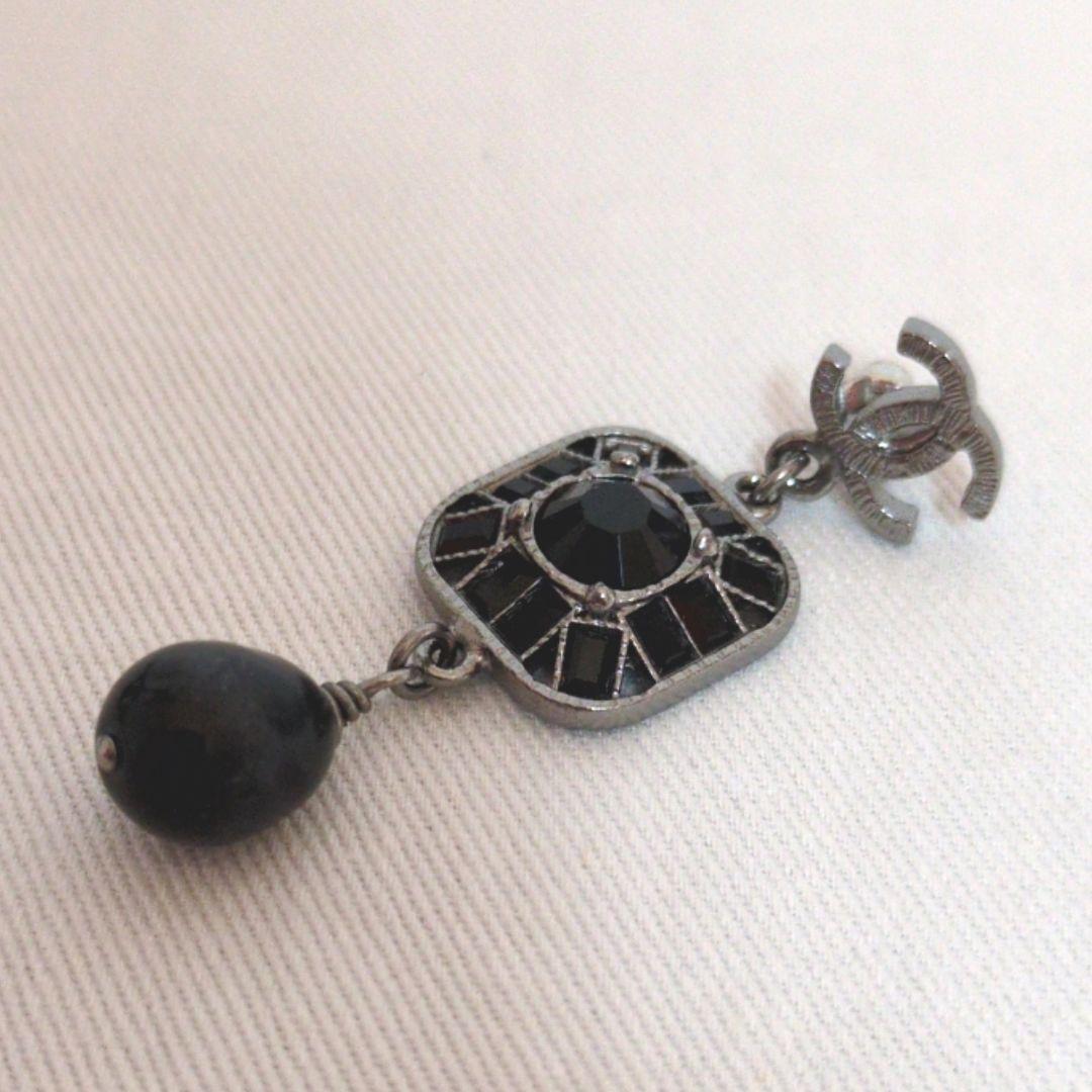 片耳のみ　良品　シャネル　スイング　ビジュー　ココマーク　ピアス　09P