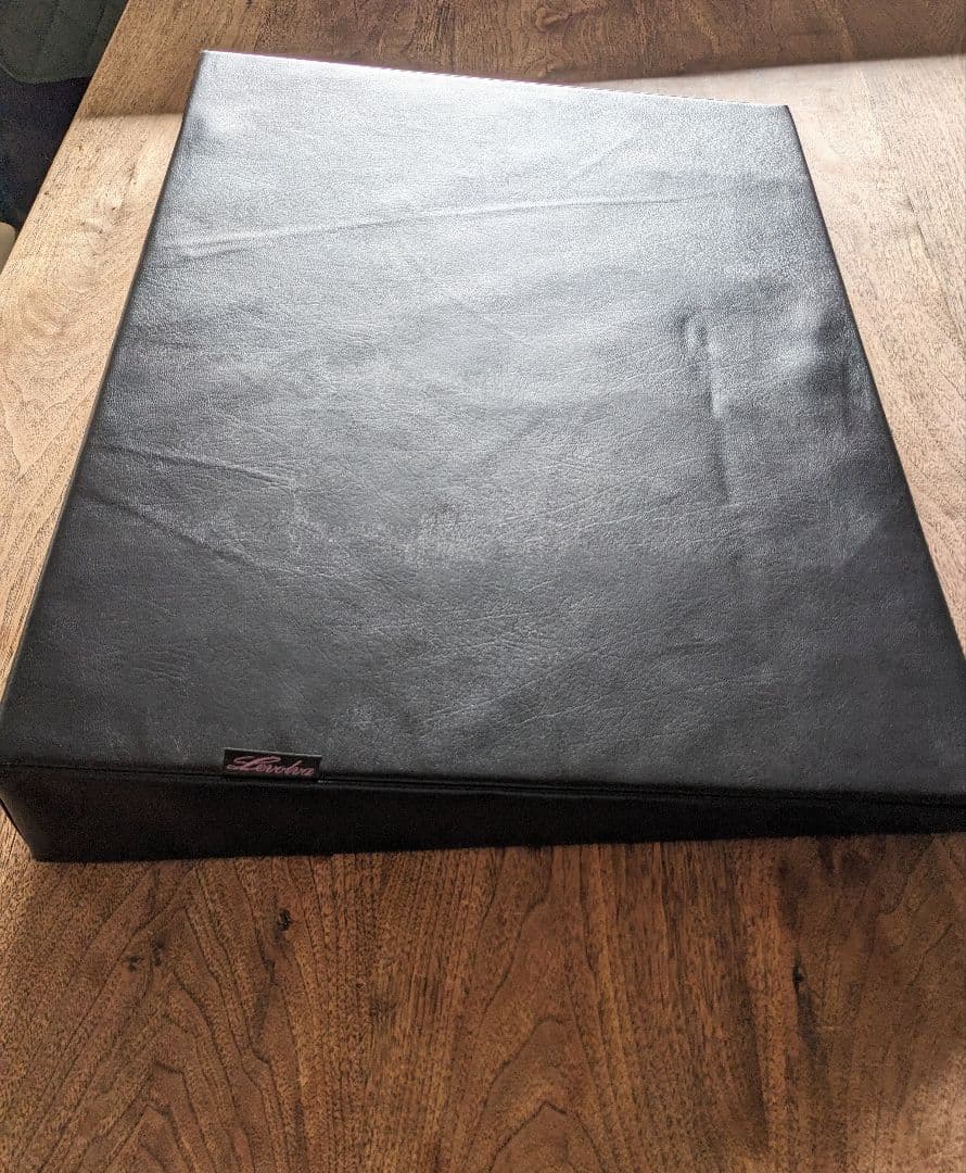 Levolva レヴォルヴァ　 車中泊　シートフラットクッション　 4個セット