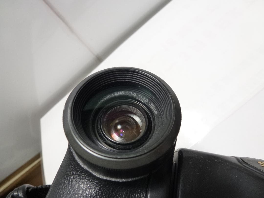 希少　訳有り動作品　シャープ　SHARP ビデオカメラ VL-HL15　8ミリ