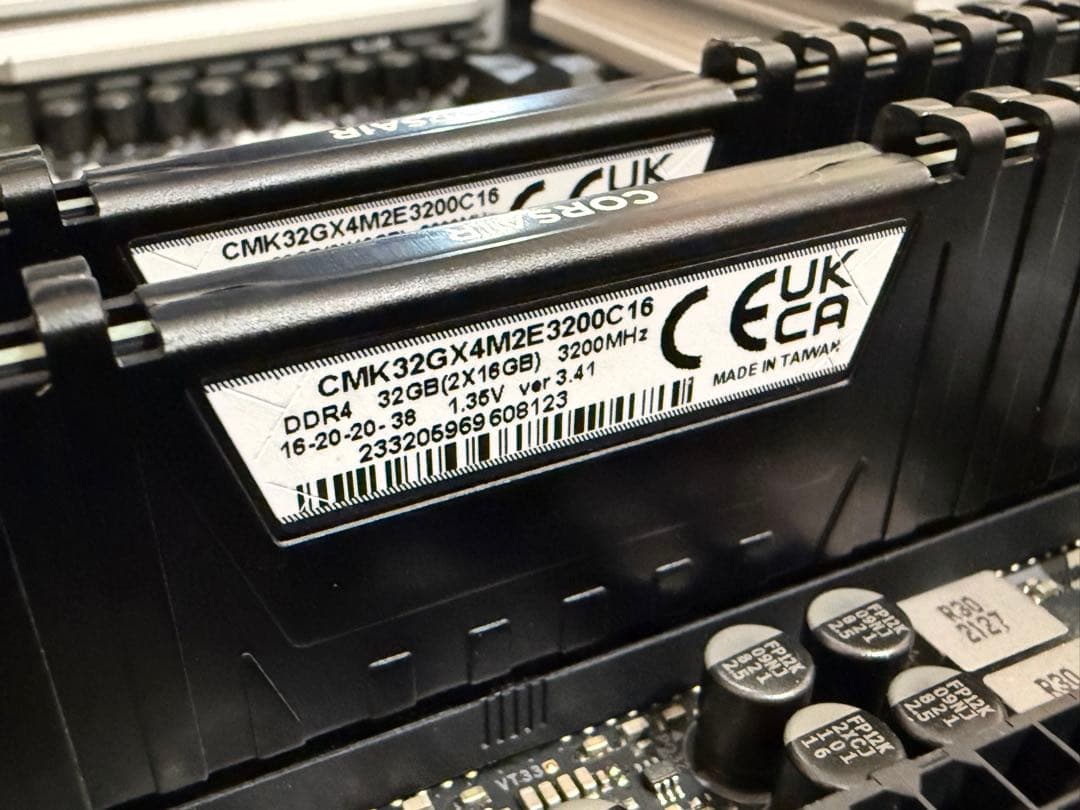 マザーボード Ryzen 5 3600X + ASRock B550 + DDR4 32GB