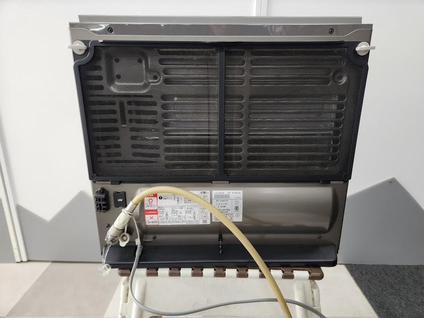 リンナイガスファンヒーター　（プロパンガス用）RC-U5801E-BG　中古品