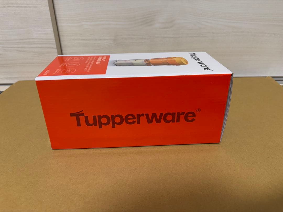 新品未開封タッパーウェアコードレスブレンダ350ml 正規品　送料無料