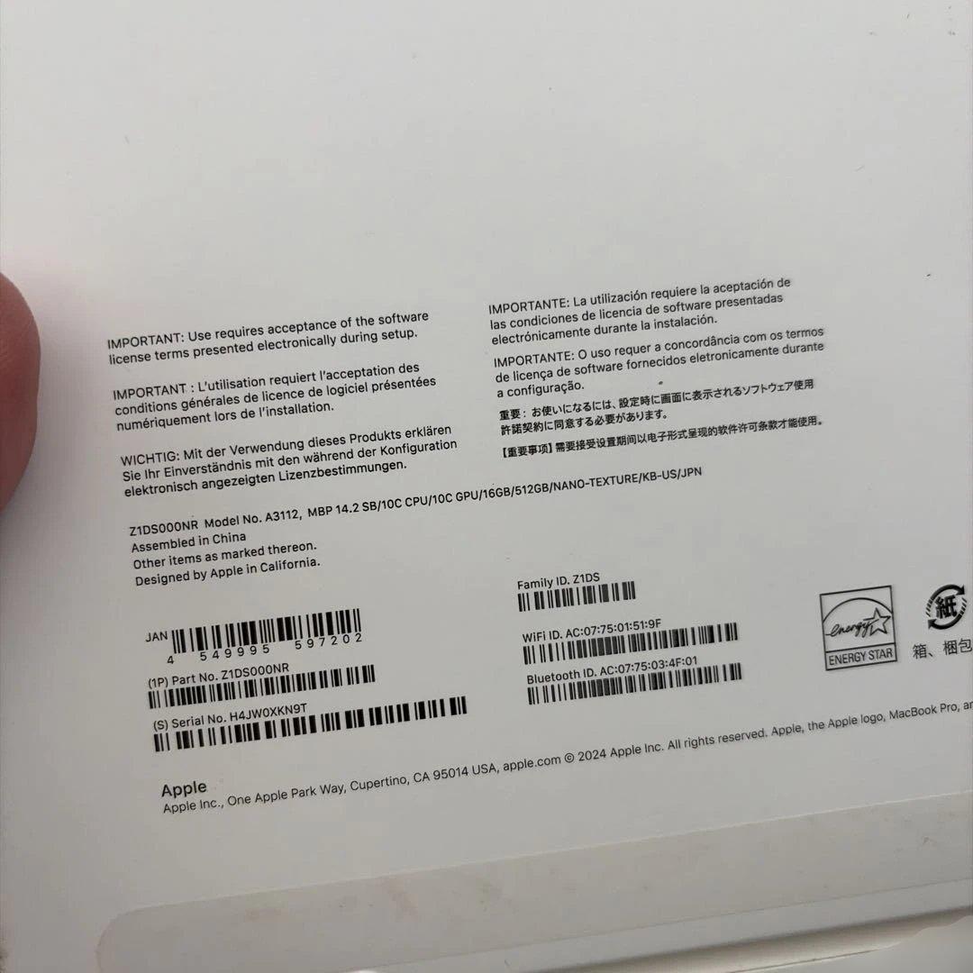 Apple MacBook Pro (M4,16GB,512GB) 2024年