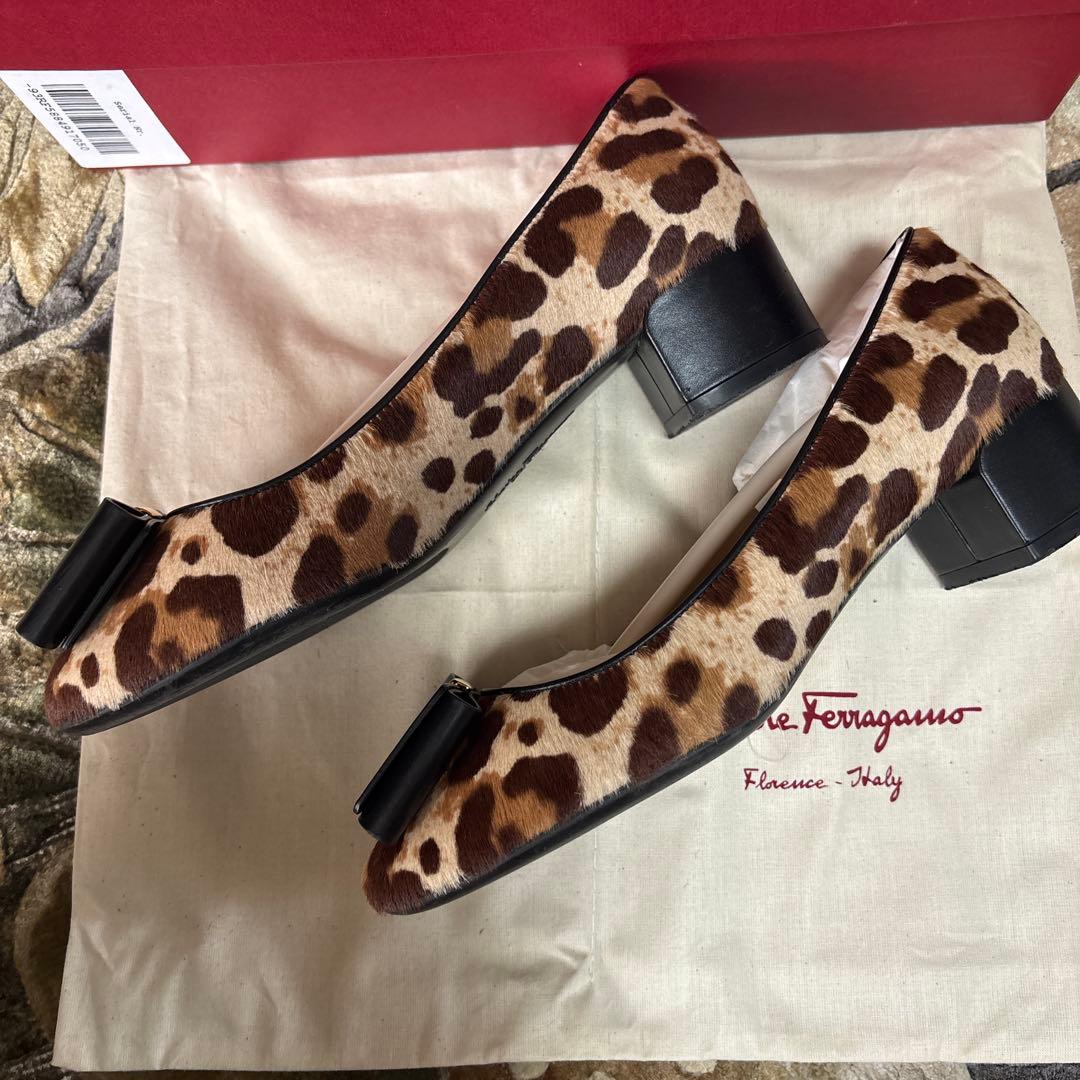 フェラガモ◇リボンハラコ4センチパンプス35サイズ