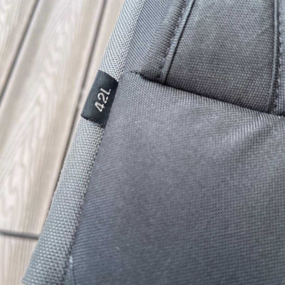 OSPLEY オスプレイ　OZONE オゾン　ローラーバック　42L 機内持込