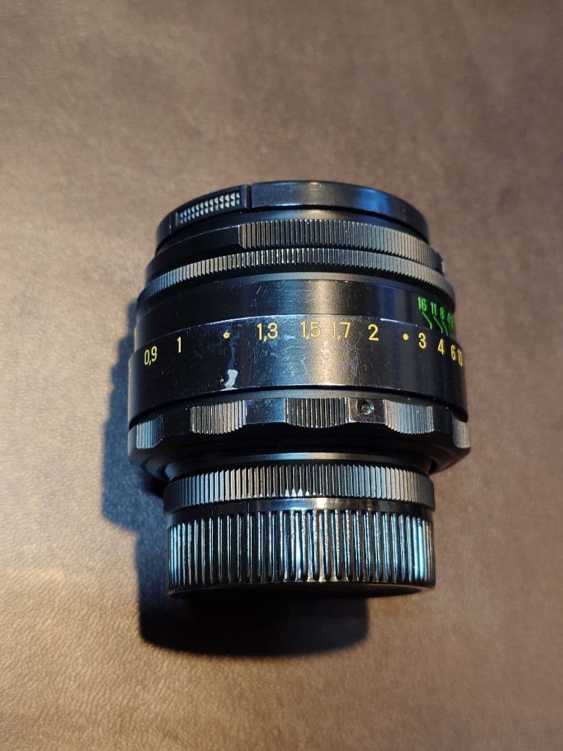 Helios-44-2 58mm f2 オールドレンズ ぐるぐるボケ