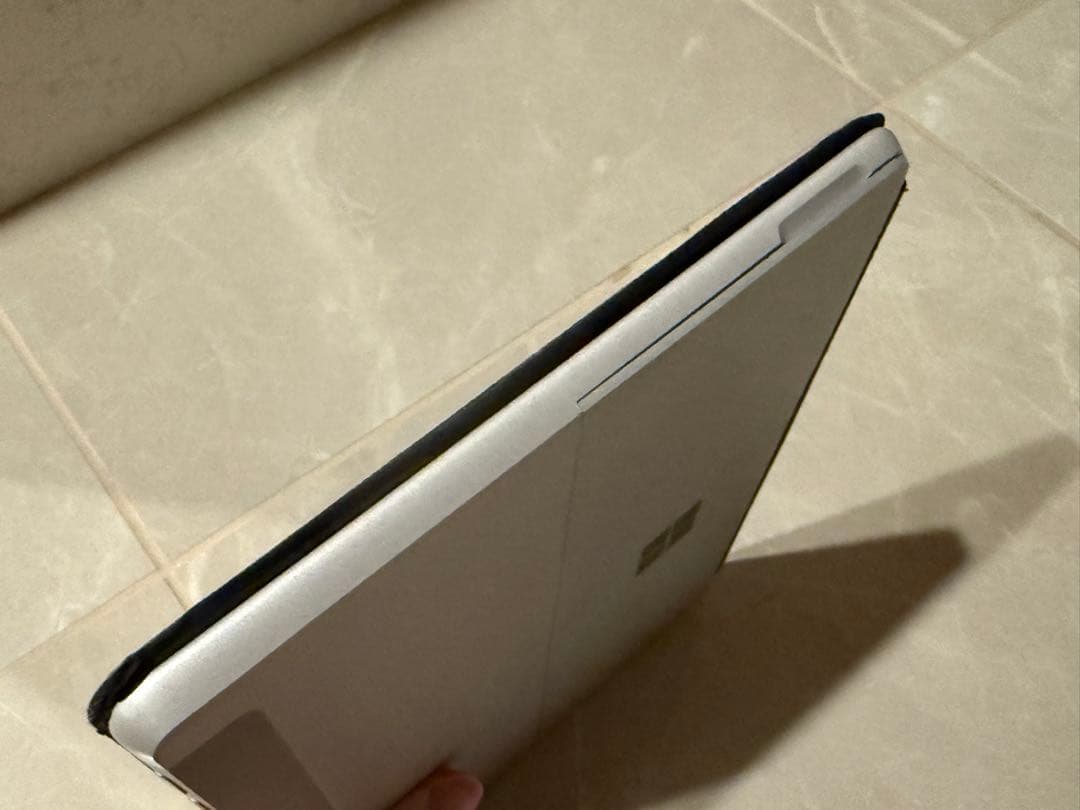 Windowsタブレット本体 Microsoft Surface Go 4415Y /8GB /128GB