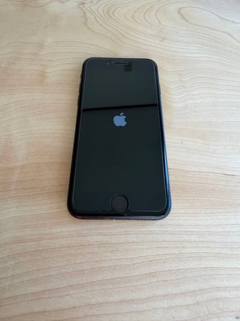 iPhone se 第二世代　128G SIMフリー　電池容量79パー