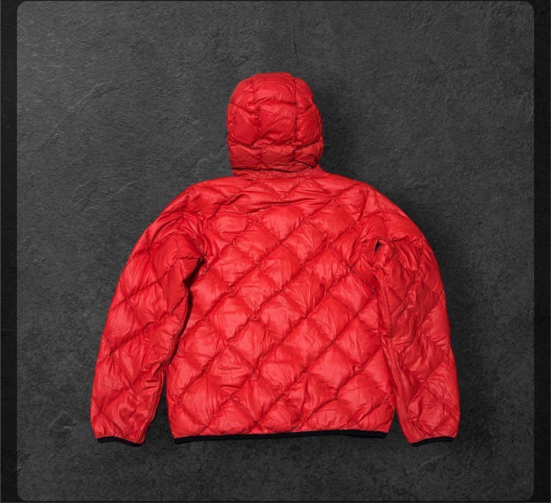 【mont-bell】リバーシブルダウンジャケット 黒/赤