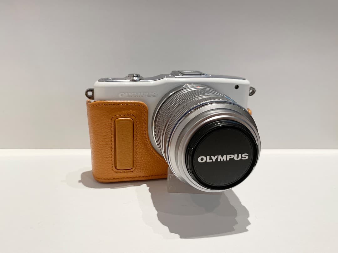OLYMPUS PEN Mini ホワイト