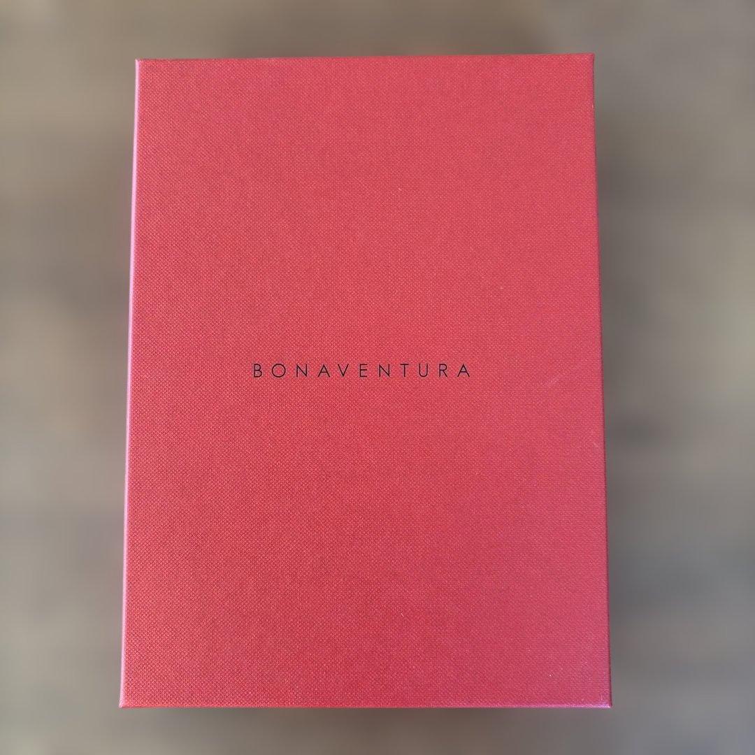 iPhone16 バックケース　エトープ