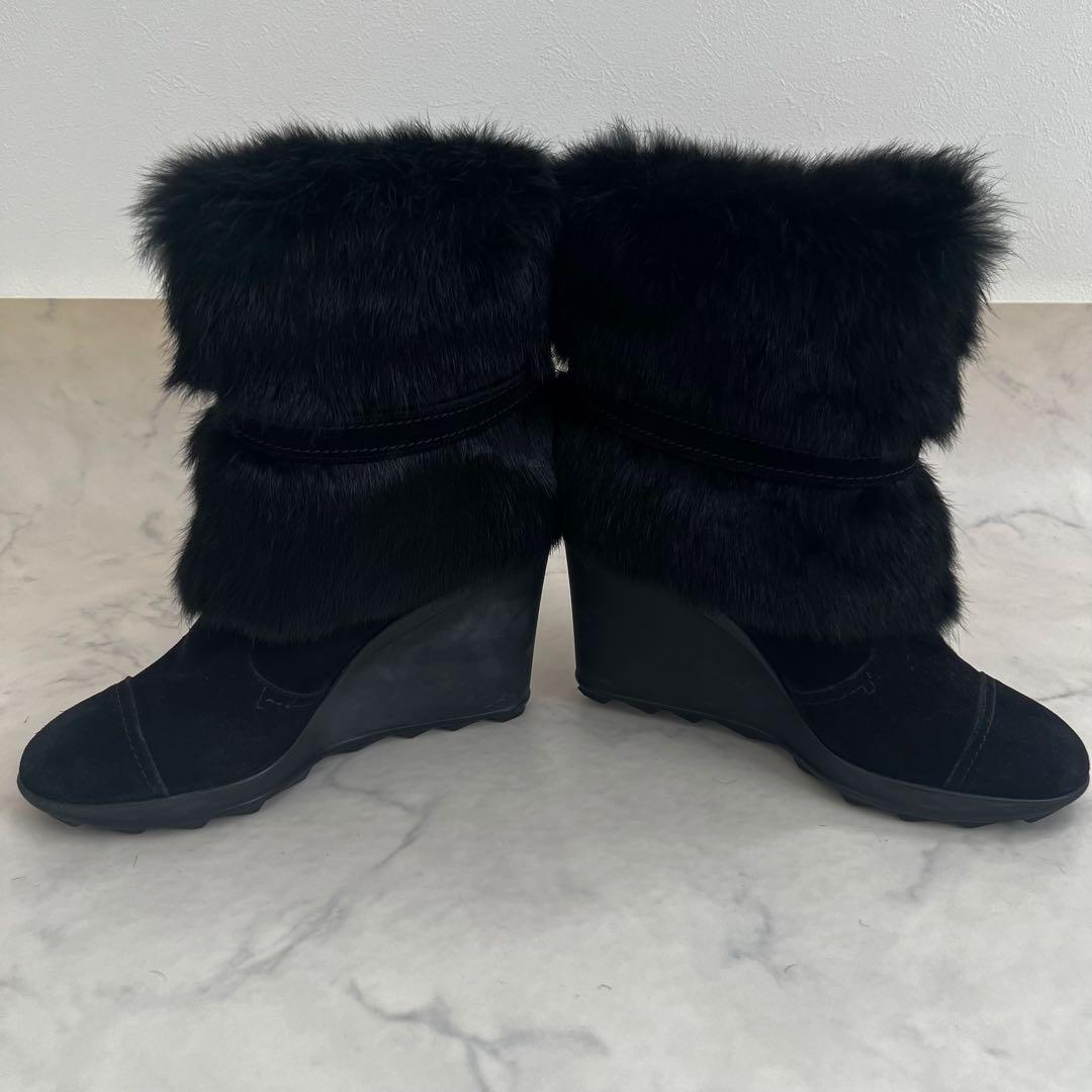 Salvatore Ferragamo ショートファーブーツ ガンチーニ