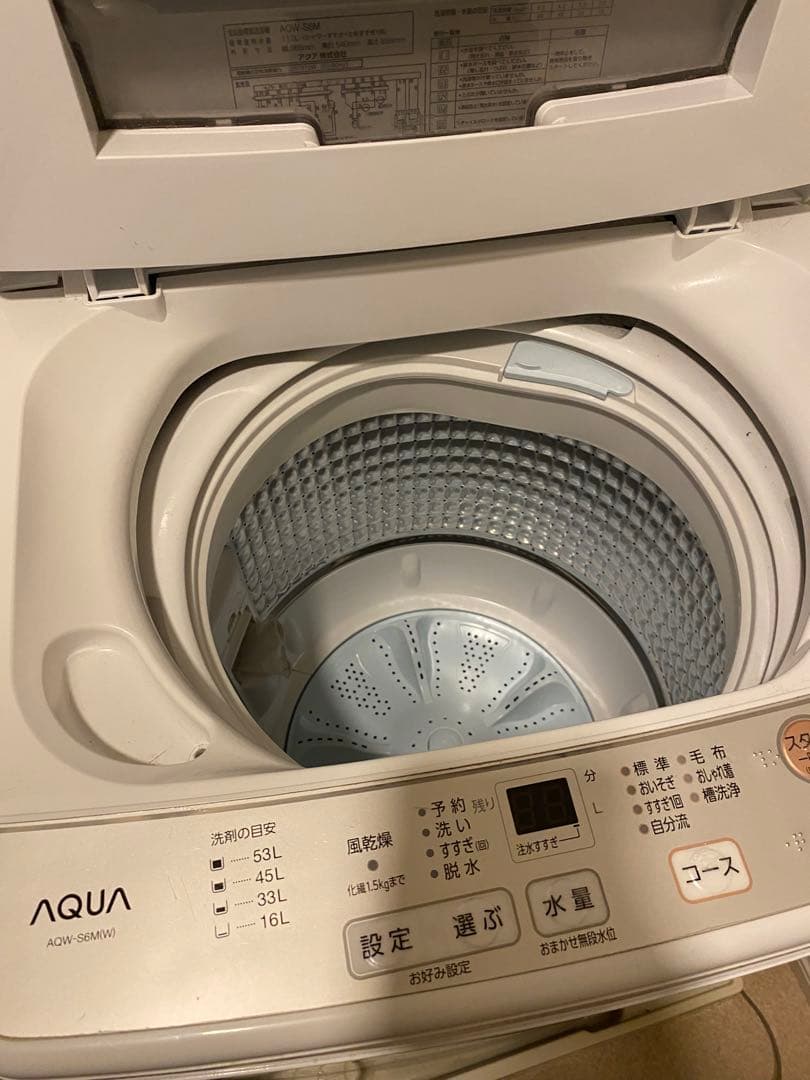 【送料込み】AQUA 全自動洗濯機縦型6kg AQW-S6M 2022年