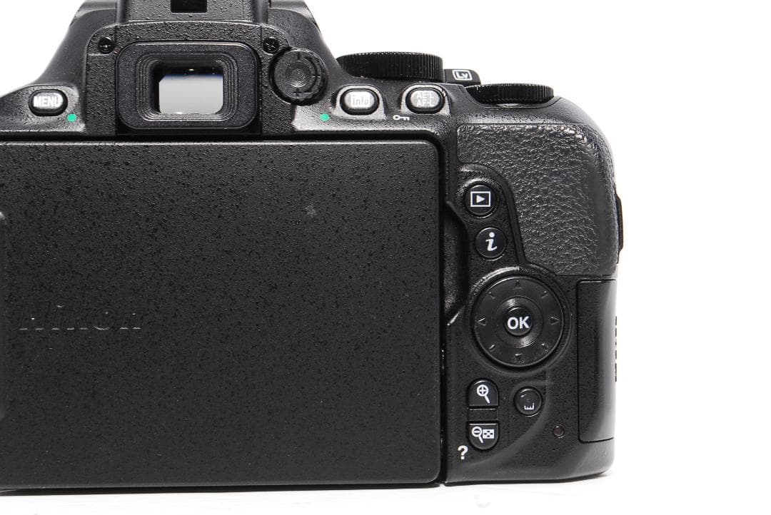 ✨届いてすぐ使える Bluetooth搭載✨Nikon D5600 レンズセット