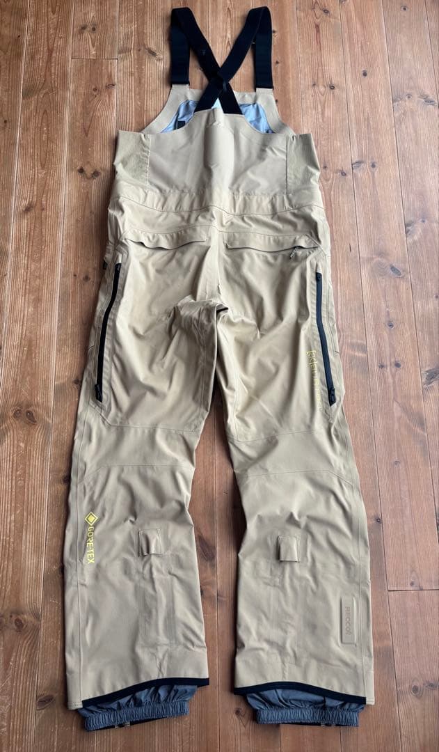 BURTON [ak] フリーバード GORE-TEX 3L ストレッチ ビブ