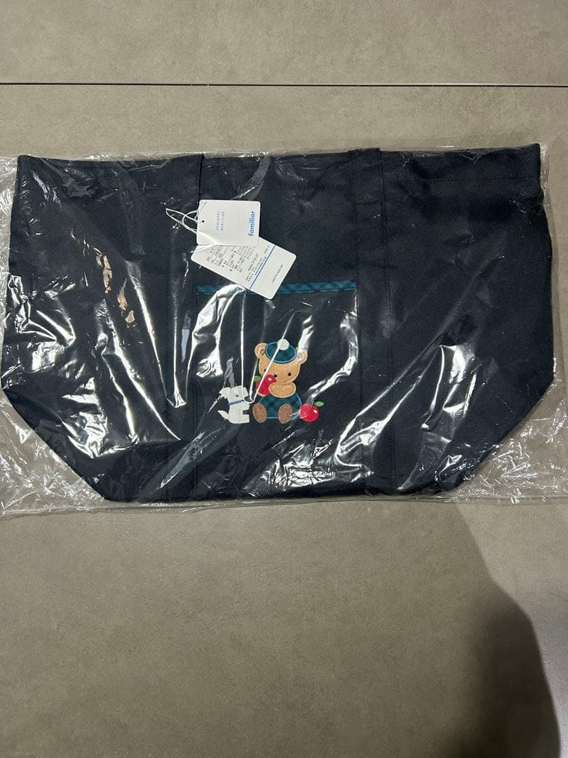 新品　familiar マザーズバッグ