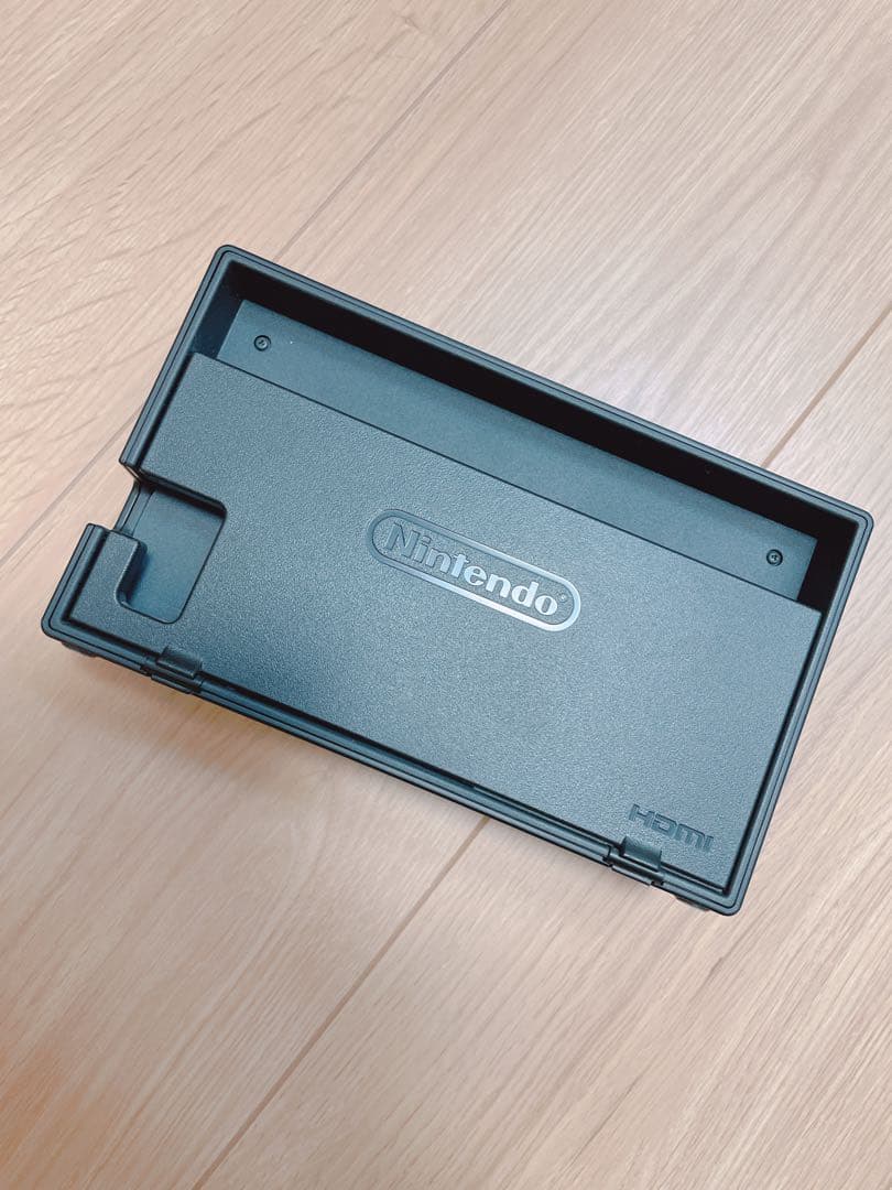 Nintendo Switch 本体セット（パステルパープル／パステルグリーン）