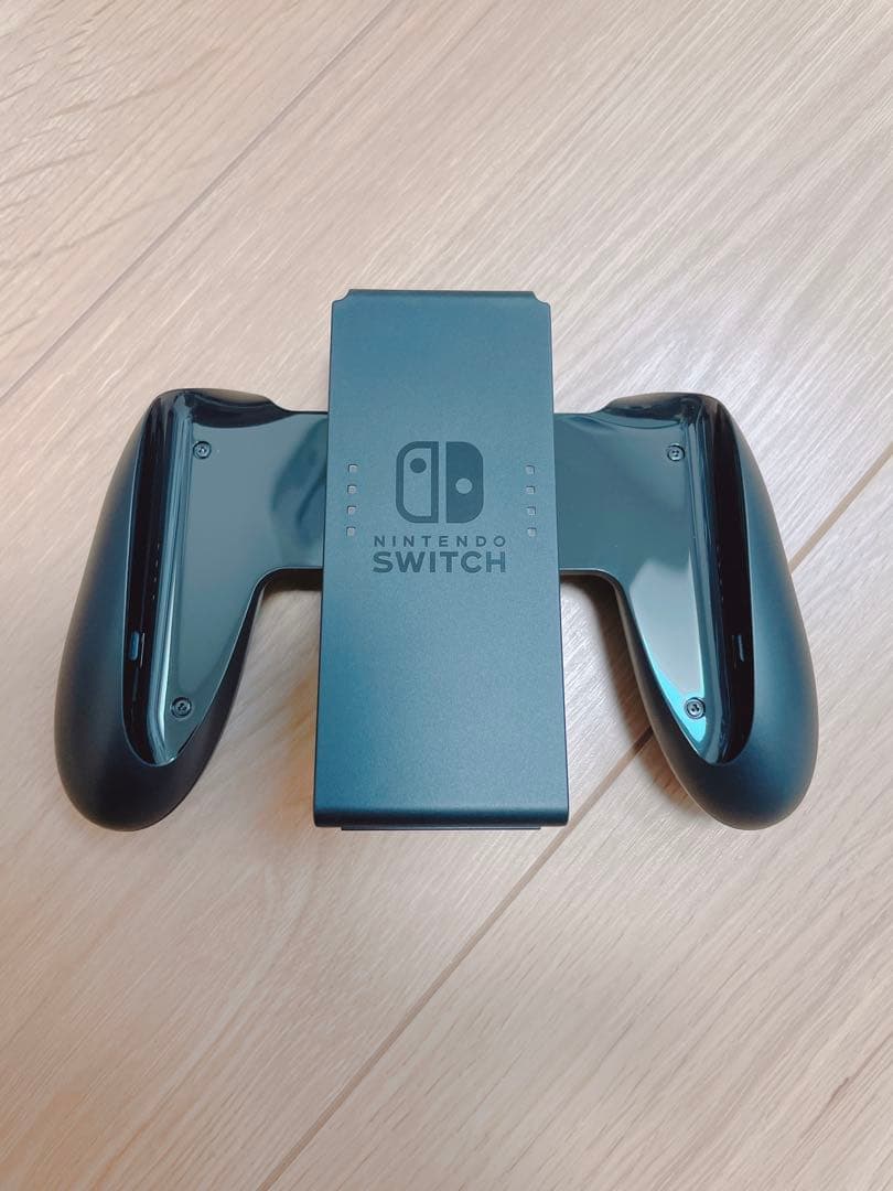 Nintendo Switch 本体セット（パステルパープル／パステルグリーン）