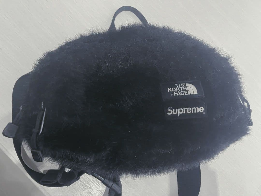 Supreme×THE NORTH FACE Faux Fur WaistBag