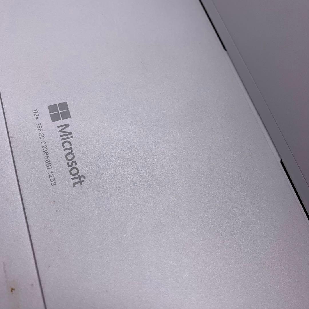 Microsoft Surface Pro 4 | 第6世代-Core.i5