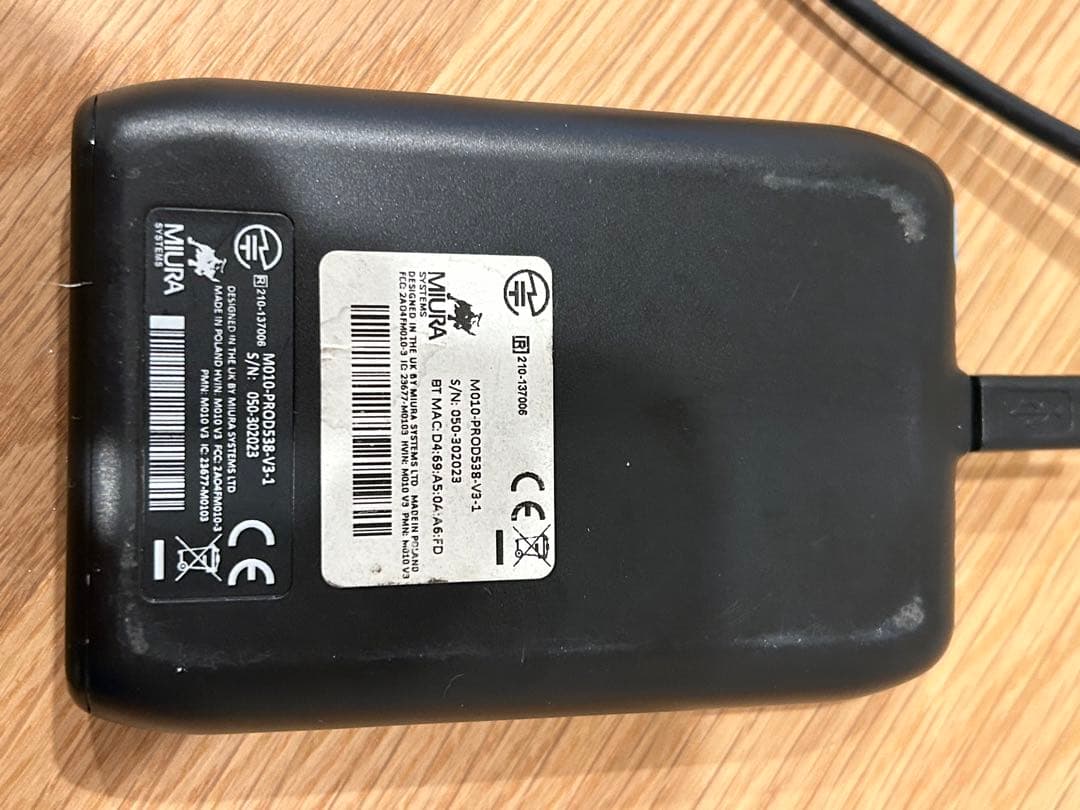 RECRUIT カードリーダー　Airpay(エアペイ