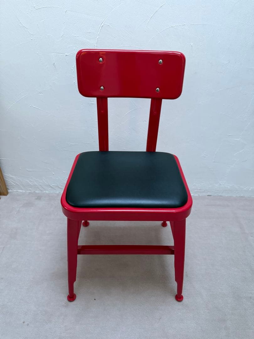 送料込みDULTONレトロ風 赤い金属椅子　2脚セット